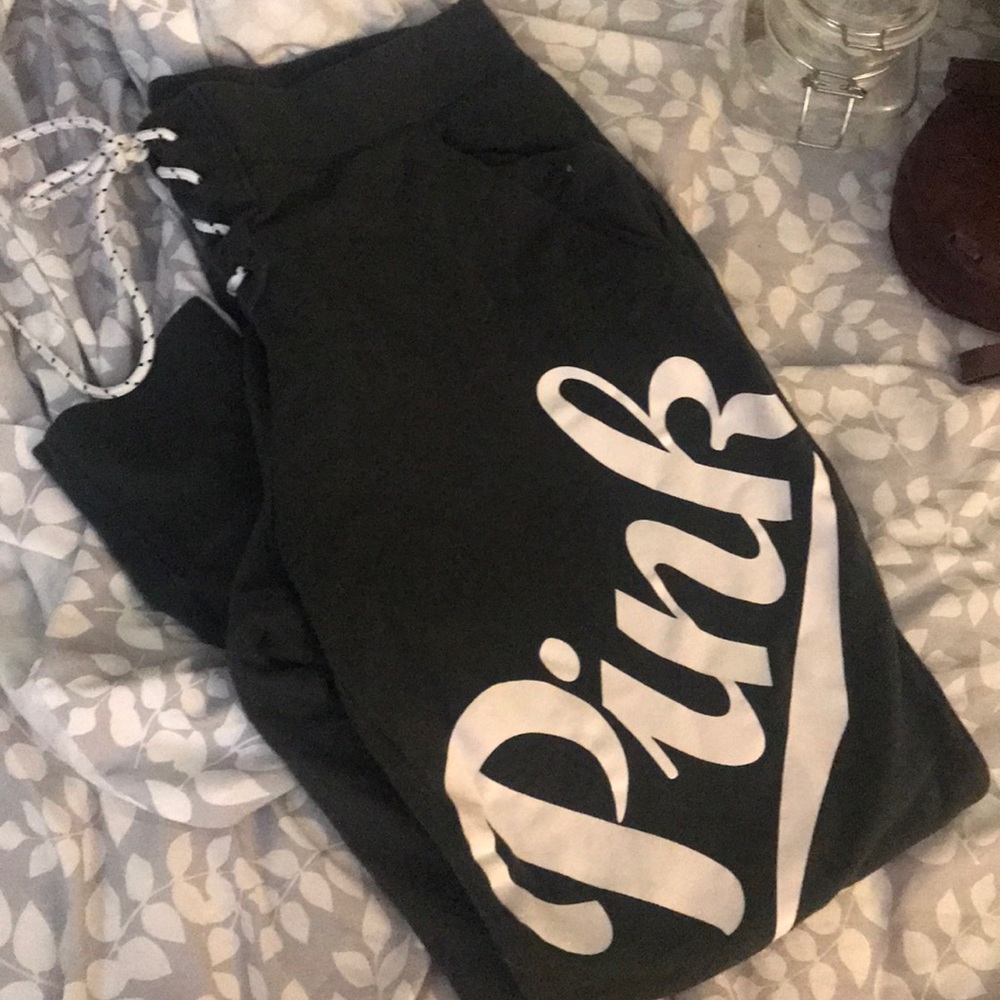 LARGE PINK SWEATS